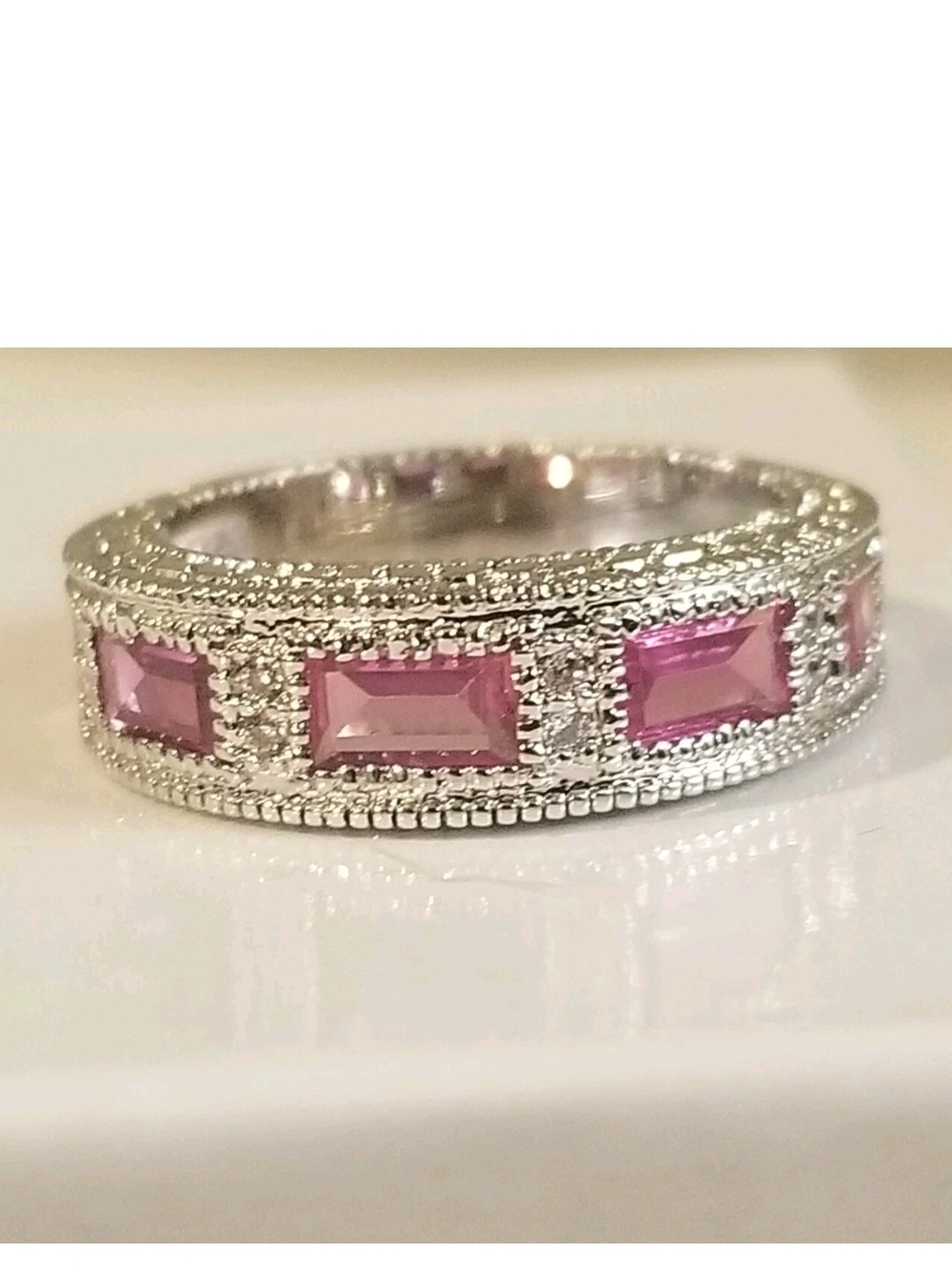 New! Lab grown,bright pink and white sapphire,white gold plated,ring!